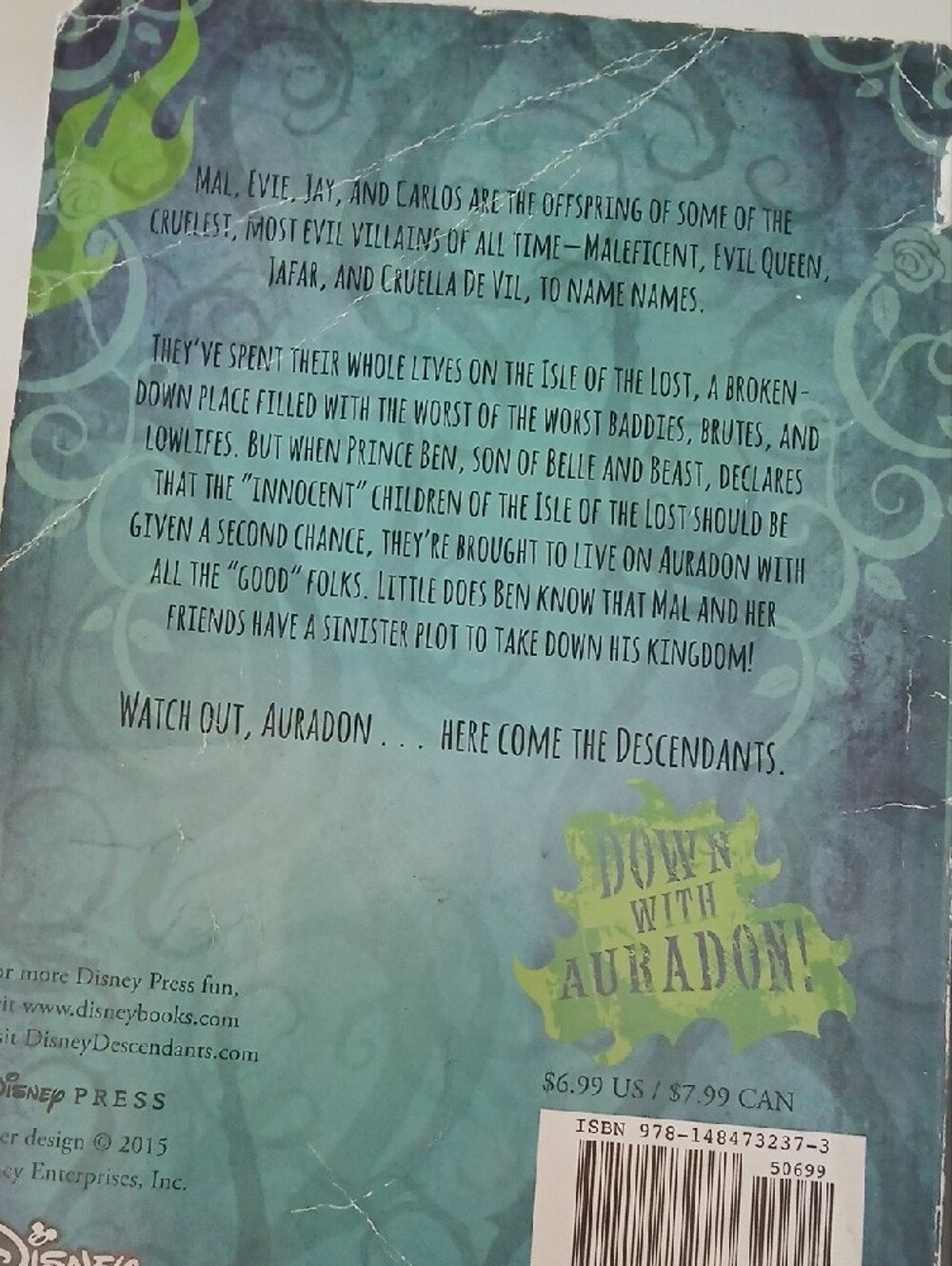 Disney Descendants Book Set 1, 2 & 3 + Secrets Of Auradon Prep + Pictures! - Picture 7 of 11